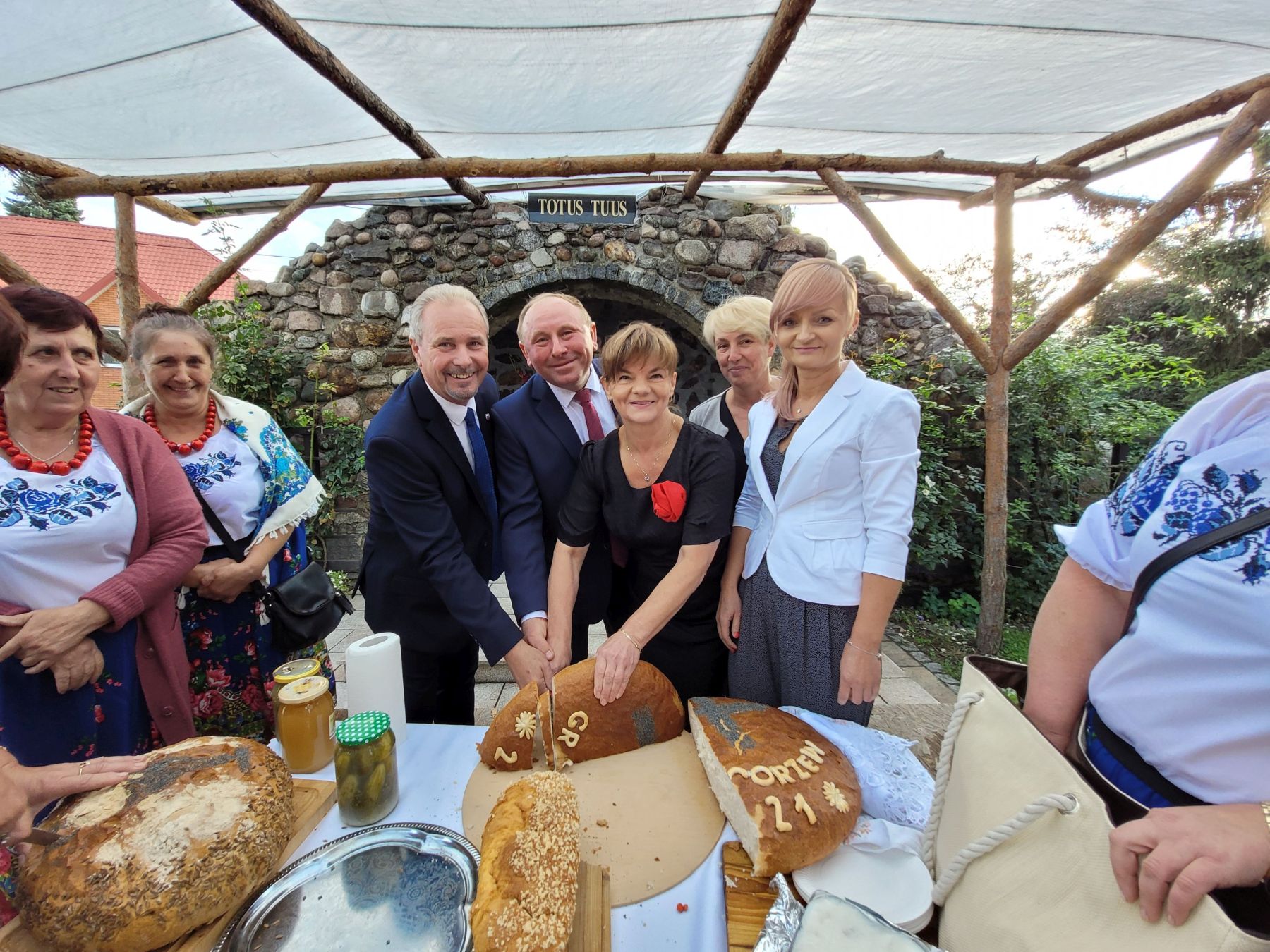 Dożynki parafialne w Kościele pod wezwaniem św. Mikołaja w Grzegorzewie