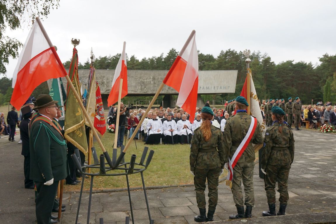 Uroczystości w byłym obozie zagłady w Chełmnie
